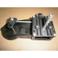 Механізм приводу реверсивного ключа 200885