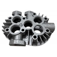 Головка блоку циліндрів ліва LT100, 2503055